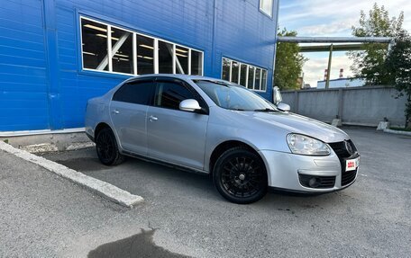 Volkswagen Jetta VI, 2010 год, 600 000 рублей, 7 фотография