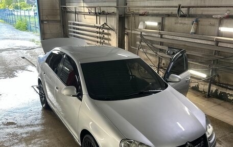 Volkswagen Jetta VI, 2010 год, 600 000 рублей, 5 фотография