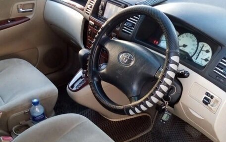 Toyota Corolla Spacio II, 2001 год, 550 000 рублей, 8 фотография