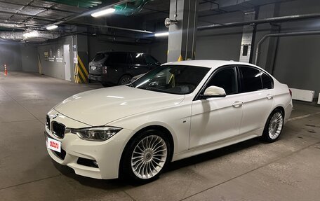 BMW 3 серия, 2018 год, 3 900 000 рублей, 4 фотография