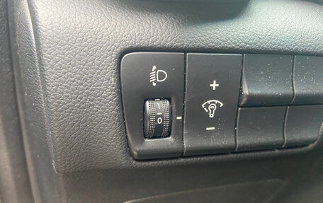 KIA Sportage IV рестайлинг, 2019 год, 2 245 000 рублей, 15 фотография