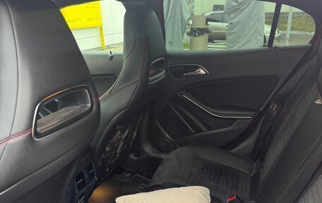 Mercedes-Benz GLA, 2016 год, 1 650 000 рублей, 12 фотография