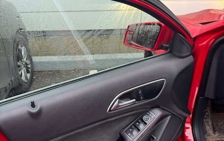 Mercedes-Benz GLA, 2016 год, 1 650 000 рублей, 13 фотография