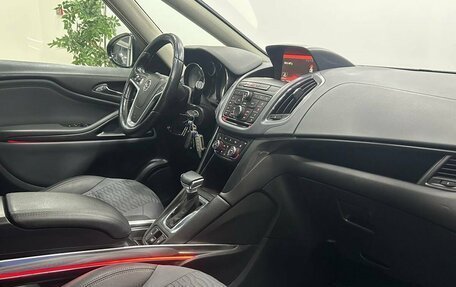 Opel Zafira C рестайлинг, 2015 год, 1 499 000 рублей, 9 фотография