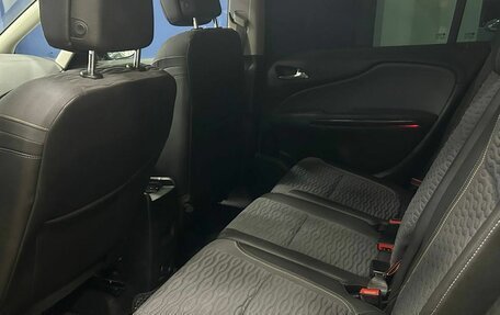 Opel Zafira C рестайлинг, 2015 год, 1 499 000 рублей, 13 фотография