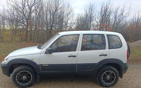 Chevrolet Niva I рестайлинг, 2014 год, 580 000 рублей, 4 фотография