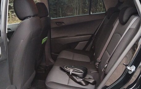 Hyundai Creta I рестайлинг, 2021 год, 2 000 000 рублей, 21 фотография