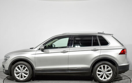 Volkswagen Tiguan II, 2018 год, 2 490 000 рублей, 8 фотография