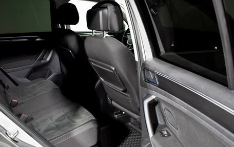 Volkswagen Tiguan II, 2018 год, 2 490 000 рублей, 12 фотография