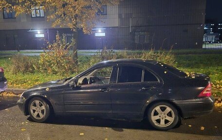 Mercedes-Benz C-Класс, 2001 год, 220 000 рублей, 2 фотография