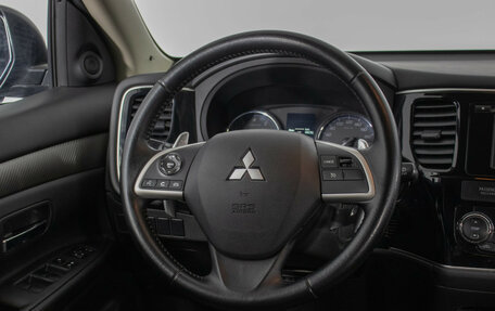 Mitsubishi Outlander III рестайлинг 3, 2014 год, 1 480 000 рублей, 15 фотография