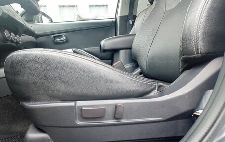 Mitsubishi Outlander III рестайлинг 3, 2012 год, 895 000 рублей, 9 фотография