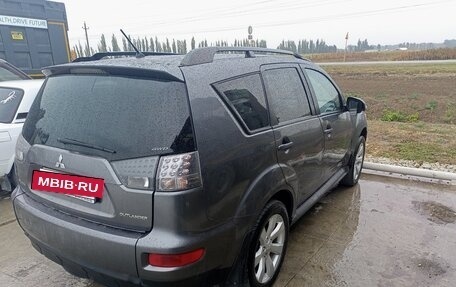 Mitsubishi Outlander III рестайлинг 3, 2012 год, 895 000 рублей, 4 фотография
