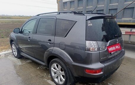 Mitsubishi Outlander III рестайлинг 3, 2012 год, 895 000 рублей, 5 фотография