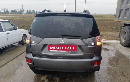 Mitsubishi Outlander III рестайлинг 3, 2012 год, 895 000 рублей, 6 фотография