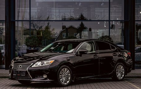 Lexus ES VII, 2014 год, 2 095 000 рублей, 1 фотография