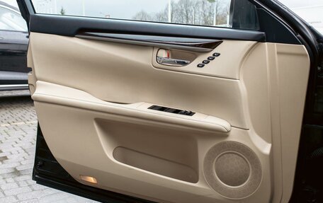 Lexus ES VII, 2014 год, 2 095 000 рублей, 19 фотография