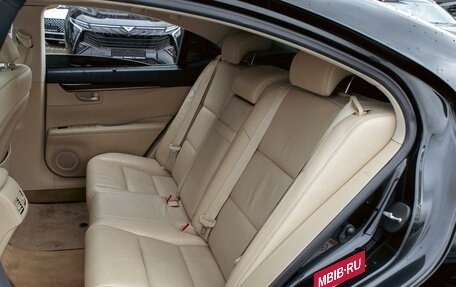 Lexus ES VII, 2014 год, 2 095 000 рублей, 26 фотография