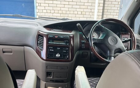 Nissan Elgrand I, 1997 год, 765 000 рублей, 2 фотография