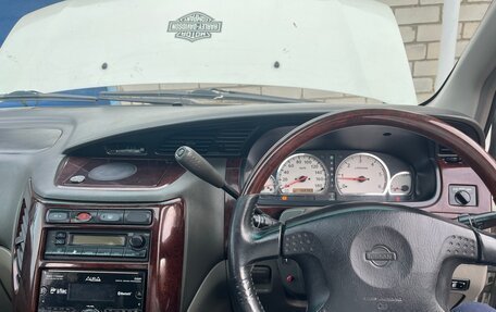 Nissan Elgrand I, 1997 год, 765 000 рублей, 3 фотография