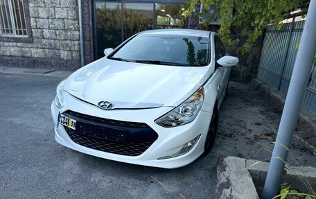 Hyundai Sonata VI, 2013 год, 1 250 000 рублей, 14 фотография