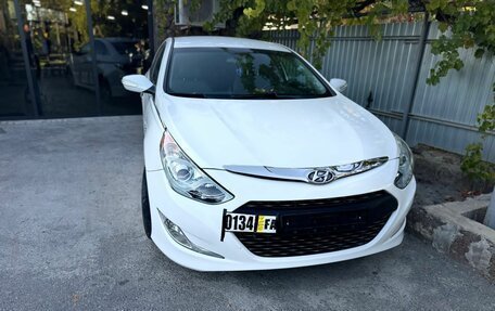 Hyundai Sonata VI, 2013 год, 1 250 000 рублей, 11 фотография