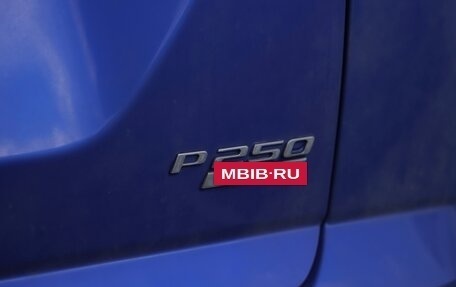 Jaguar E-Pace, 2018 год, 3 000 000 рублей, 7 фотография