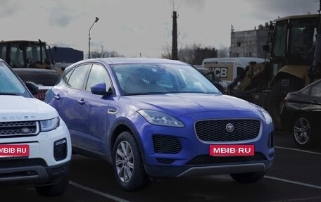 Jaguar E-Pace, 2018 год, 3 000 000 рублей, 16 фотография