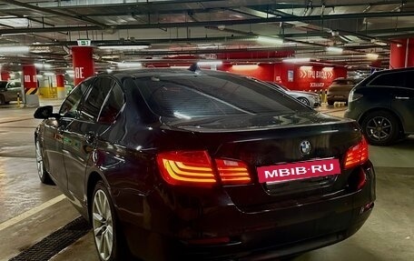 BMW 5 серия, 2013 год, 1 850 000 рублей, 2 фотография