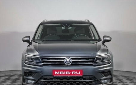 Volkswagen Tiguan II, 2019 год, 2 049 000 рублей, 2 фотография