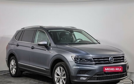 Volkswagen Tiguan II, 2019 год, 2 049 000 рублей, 3 фотография