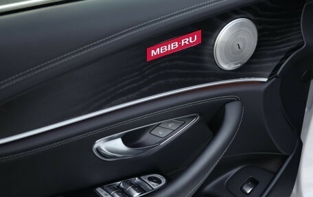 Mercedes-Benz E-Класс, 2020 год, 3 499 000 рублей, 14 фотография