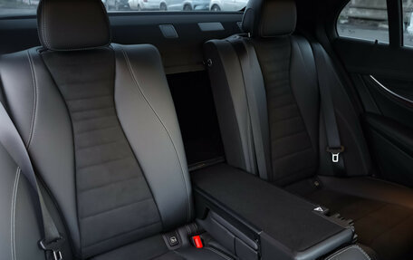 Mercedes-Benz E-Класс, 2020 год, 3 499 000 рублей, 28 фотография