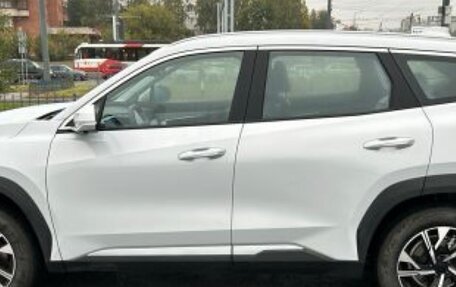 Geely Atlas, 2024 год, 2 700 000 рублей, 4 фотография