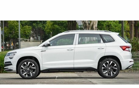 Skoda Karoq I, 2025 год, 2 360 000 рублей, 6 фотография