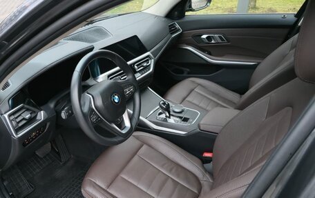 BMW 3 серия, 2020 год, 3 630 000 рублей, 18 фотография