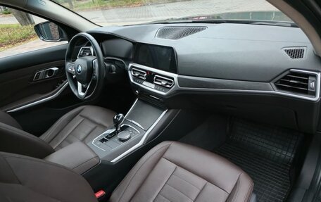 BMW 3 серия, 2020 год, 3 630 000 рублей, 23 фотография