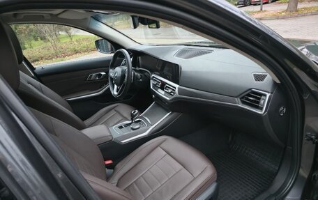 BMW 3 серия, 2020 год, 3 630 000 рублей, 25 фотография