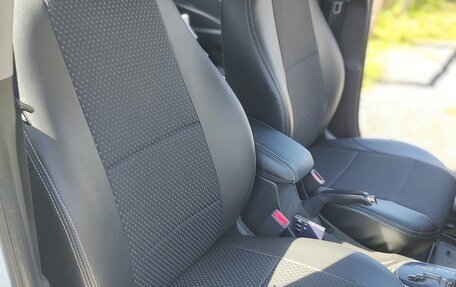 Hyundai Solaris II рестайлинг, 2013 год, 780 000 рублей, 10 фотография