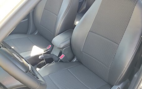 Hyundai Solaris II рестайлинг, 2013 год, 780 000 рублей, 7 фотография