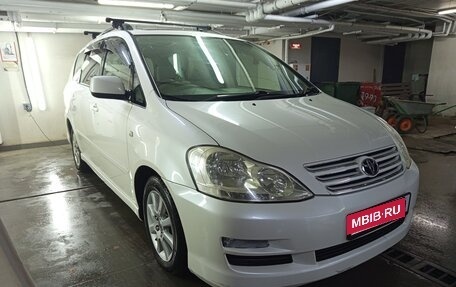 Toyota Ipsum II, 2006 год, 470 000 рублей, 1 фотография