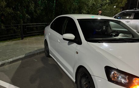 Volkswagen Polo VI (EU Market), 2014 год, 1 050 000 рублей, 28 фотография