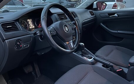 Volkswagen Jetta VI, 2014 год, 980 000 рублей, 11 фотография