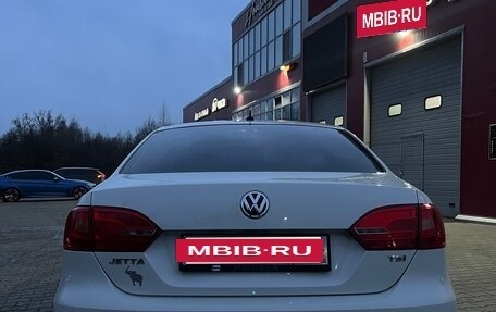 Volkswagen Jetta VI, 2014 год, 980 000 рублей, 6 фотография