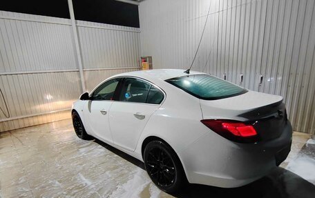 Opel Insignia II рестайлинг, 2011 год, 875 000 рублей, 13 фотография