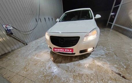 Opel Insignia II рестайлинг, 2011 год, 875 000 рублей, 14 фотография