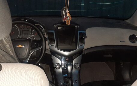 Chevrolet Cruze II, 2012 год, 850 000 рублей, 2 фотография