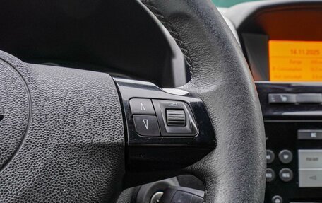 Opel Zafira B, 2011 год, 795 000 рублей, 18 фотография