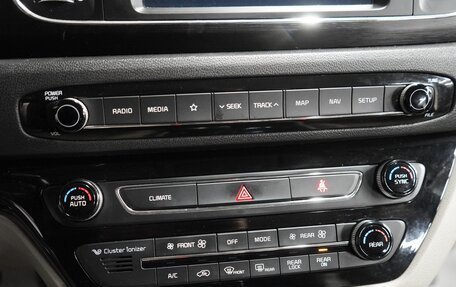 KIA Carnival III, 2019 год, 3 349 000 рублей, 17 фотография