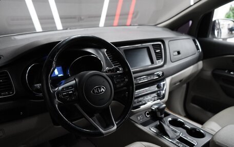 KIA Carnival III, 2019 год, 3 349 000 рублей, 13 фотография